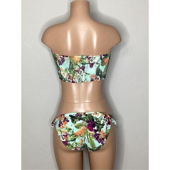 New. PQ floral bikini set. Size small. Retails $148 - Picture 4 of 14